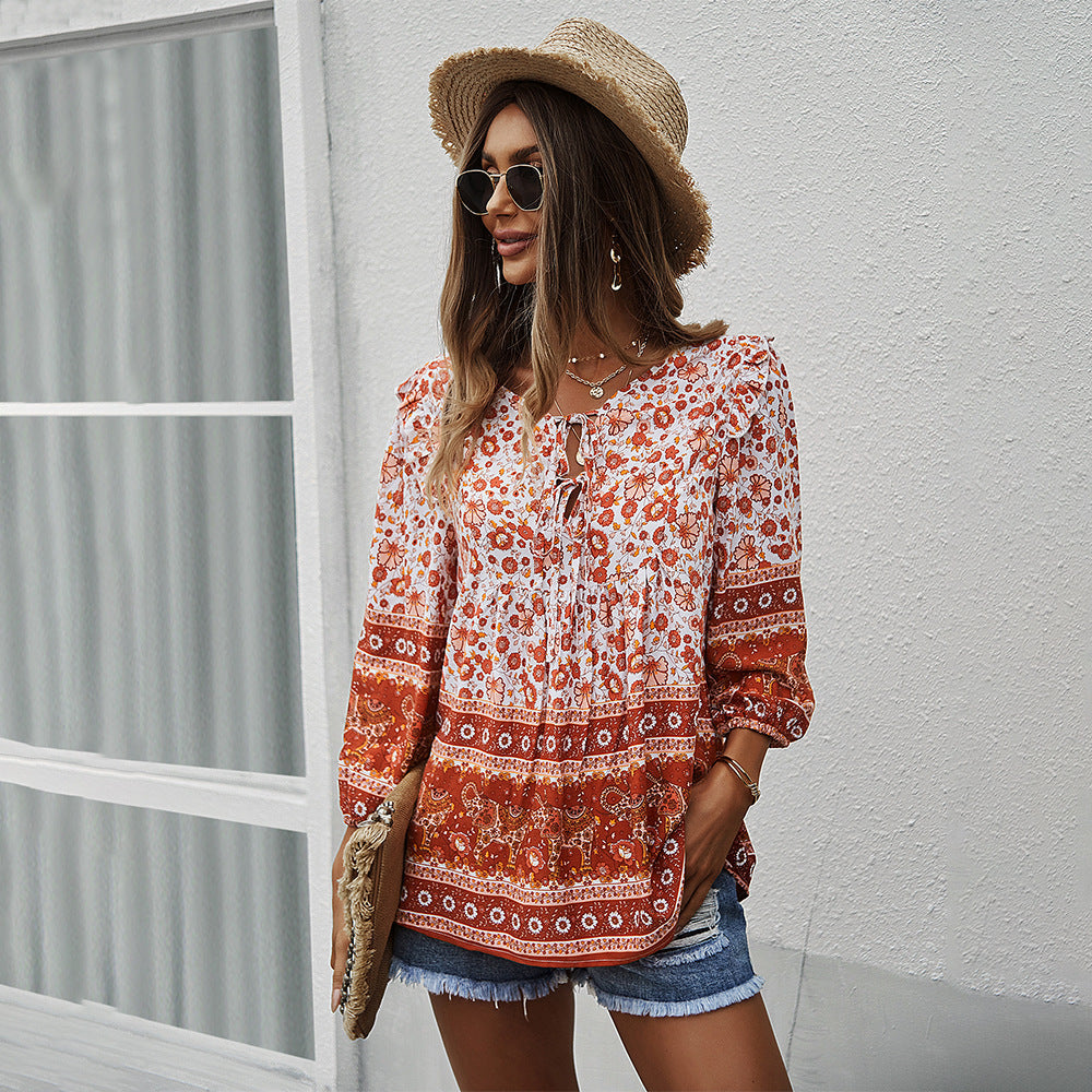 Top de verano estampado con flores bohemias de Isabella Sol