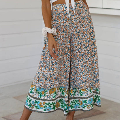 Pantalones rectos con estampado floral de Isabella Sol