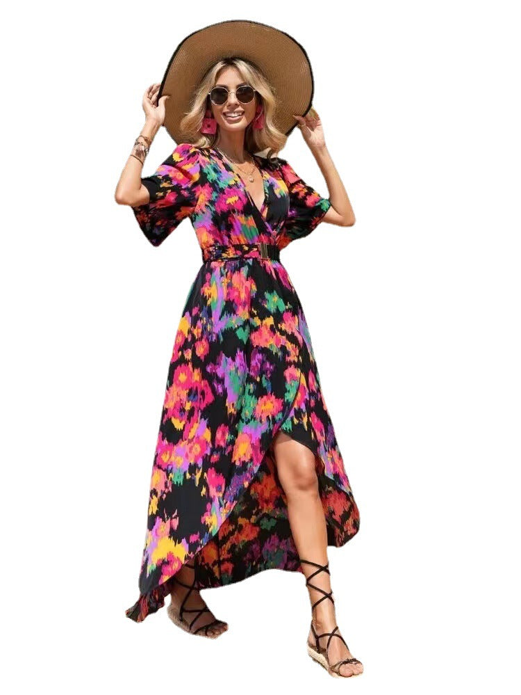 Vestido asimétrico con escote en V de Isabella Sol.