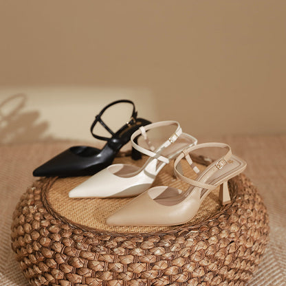 Elegantes sandalias de tacón alto con punta afilada de Isabella Sol