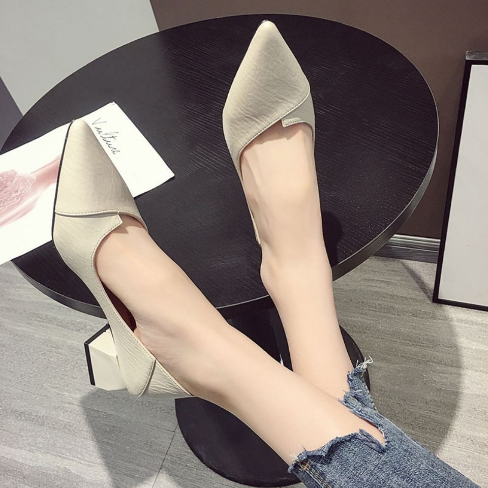 Versatile Block Heel Pumps by Isabella Sol