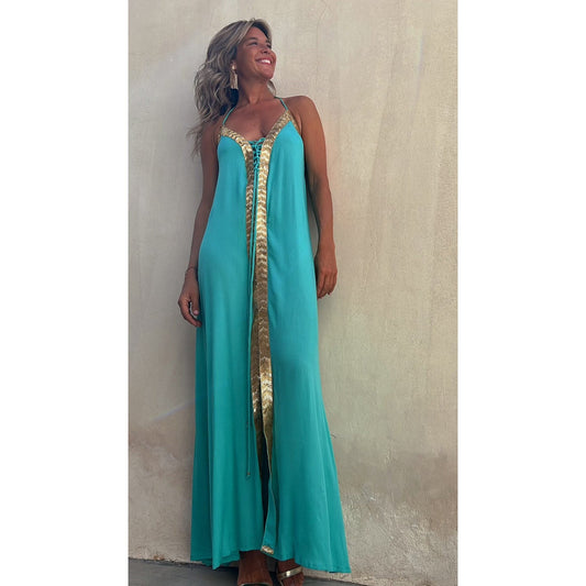 Elegante vestido halter con cordones de Isabella Sol