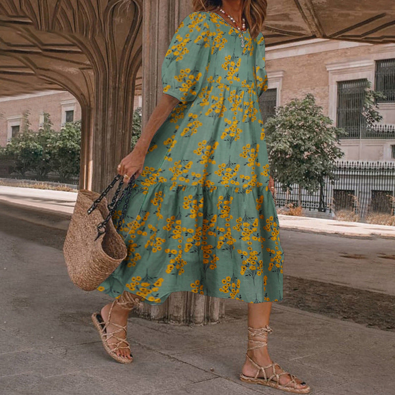 Vestido midi de verano con estampado floral de Isabella Sol