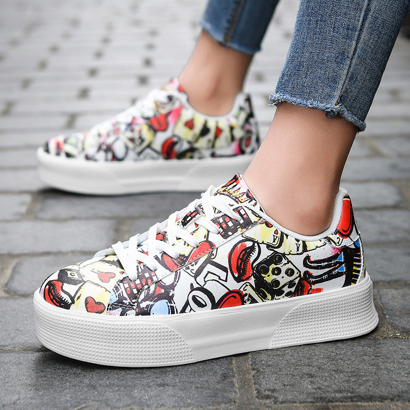 Graffiti Print Isabella Sol Low-Top Sneakers