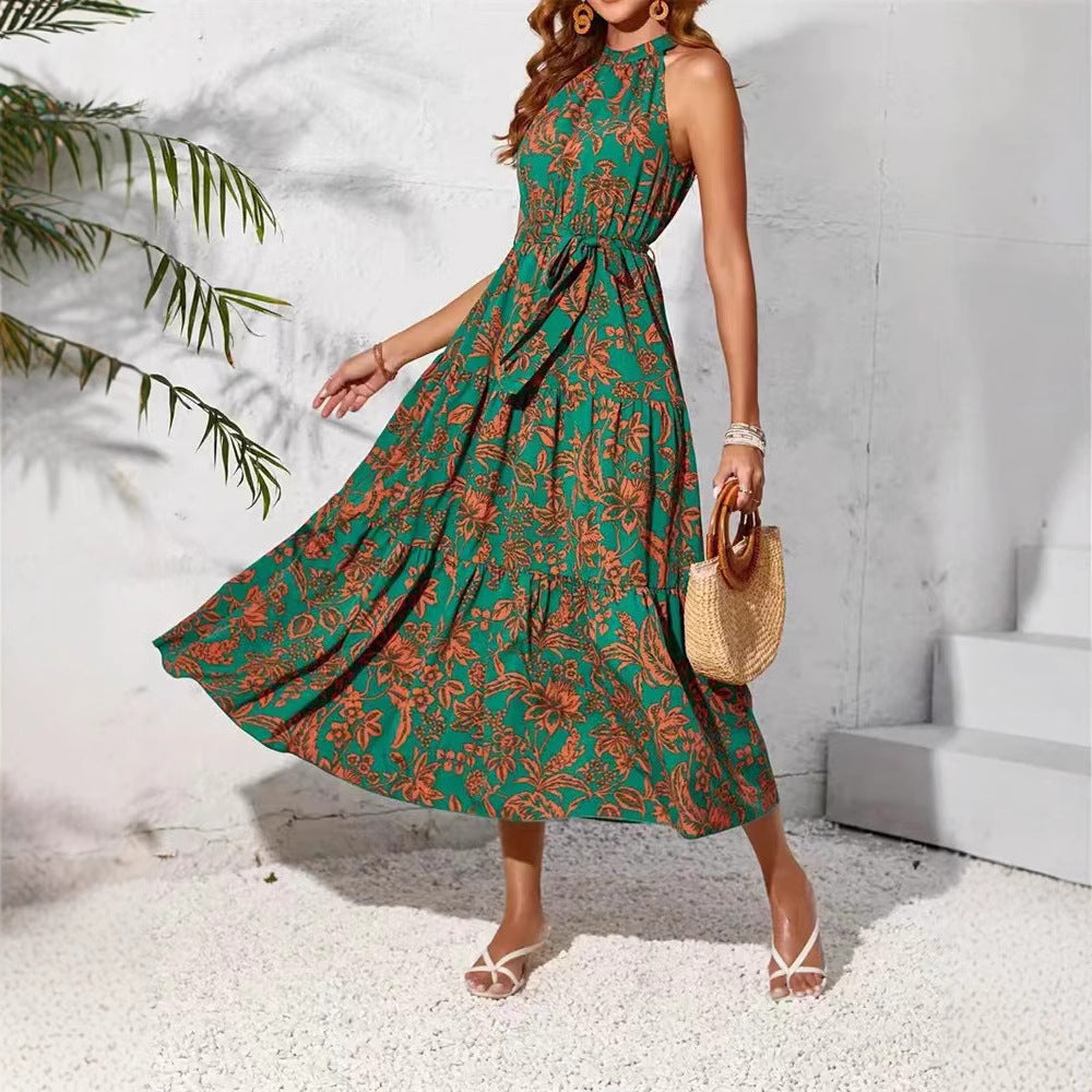 Vestido de verano sin mangas con estampado floral bohemio de Isabella Sol