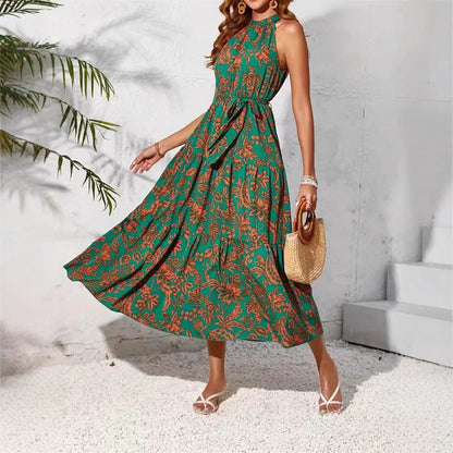 Vestido de verano sin mangas con estampado floral bohemio de Isabella Sol