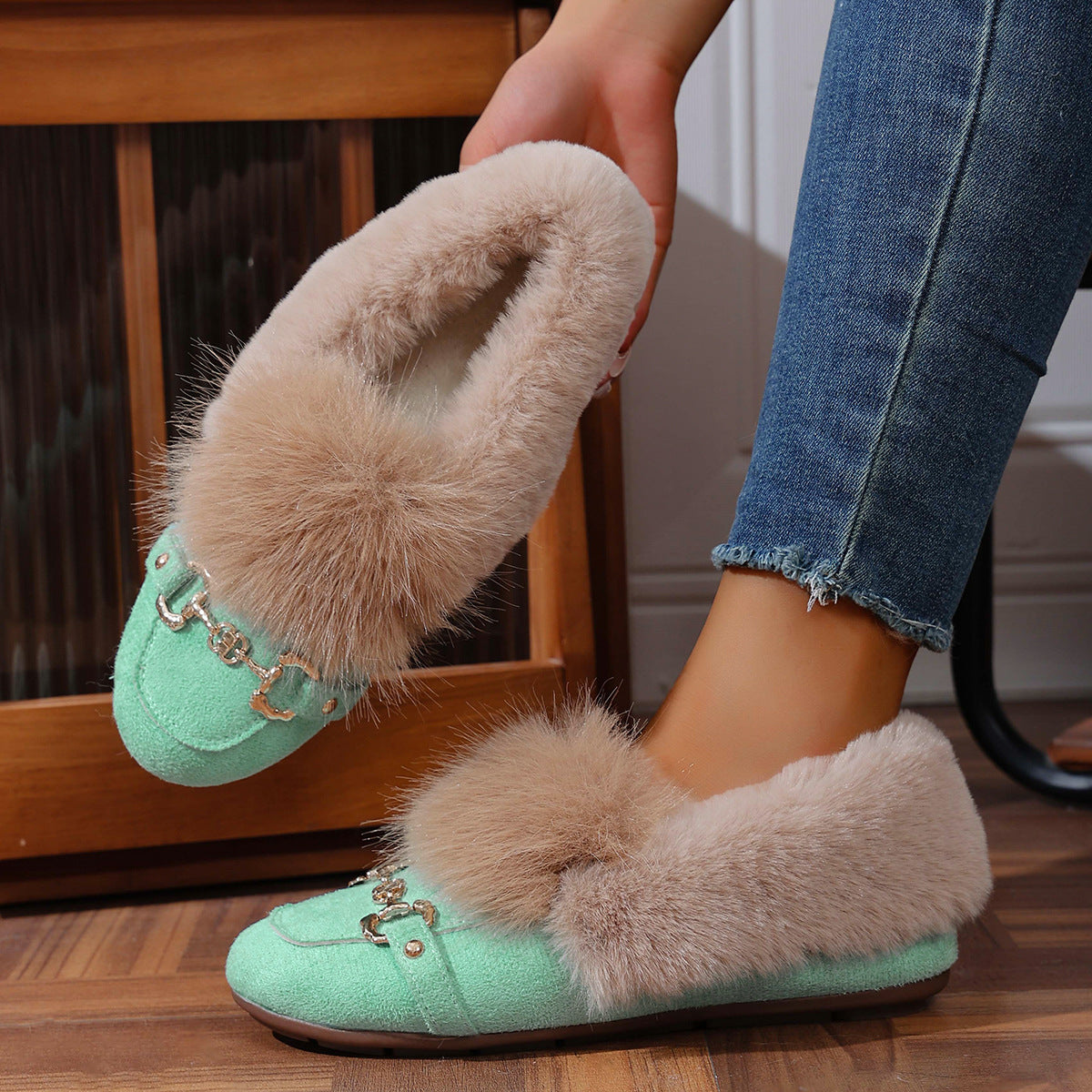 Mocasines de felpa aterciopelada de Isabella Sol