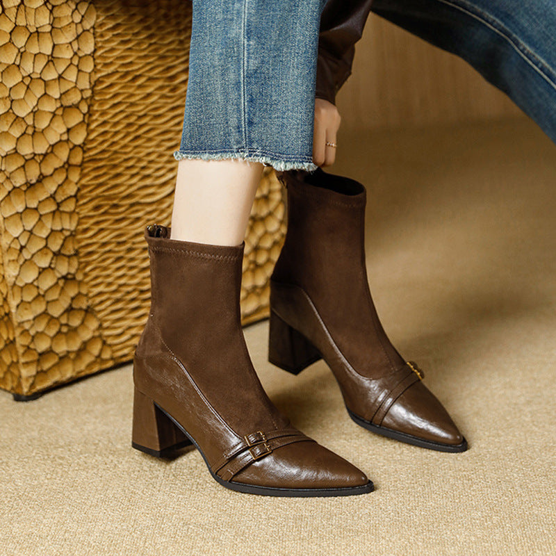 Botas elegantes de punta elásticas de Isabella Sol