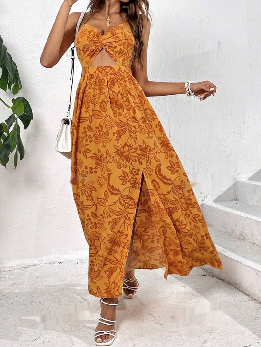 Elegante vestido midi plisado con cuello halter de Isabella Sol