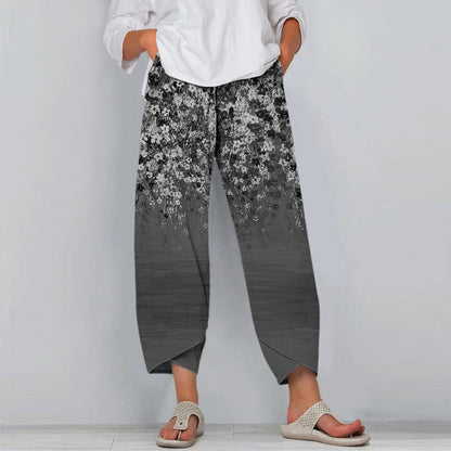 Pantalones casuales con estampado floral inspirados en Pinterest, de Isabella Sol.