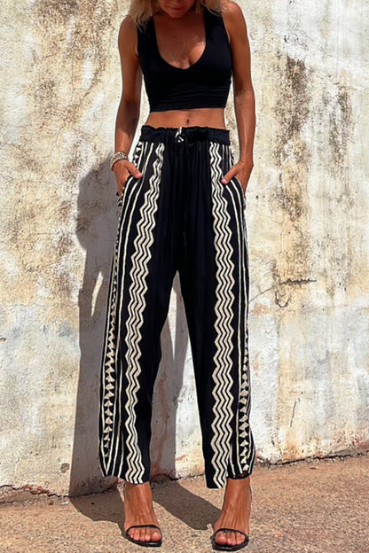 Pantalones harem con estampado bohemio de Isabella Sol