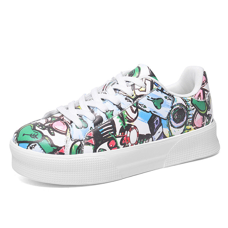 Zapatillas bajas Isabella Sol con estampado de grafiti
