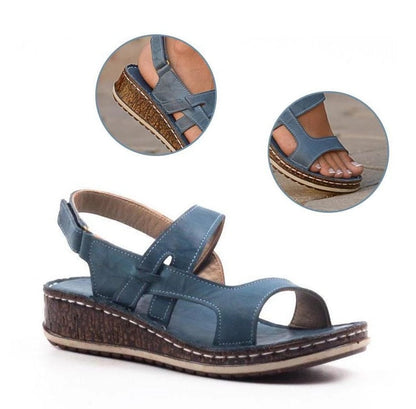 Sandalias elegantes de tacón bajo Isabella Sol para el día a día.