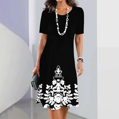Elegante vestido de verano de tallas grandes de Isabella Sol.