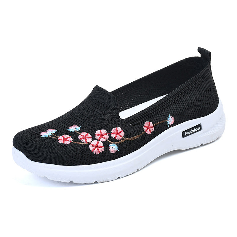 Zapatos de tacón transpirables bordados de Isabella Sol