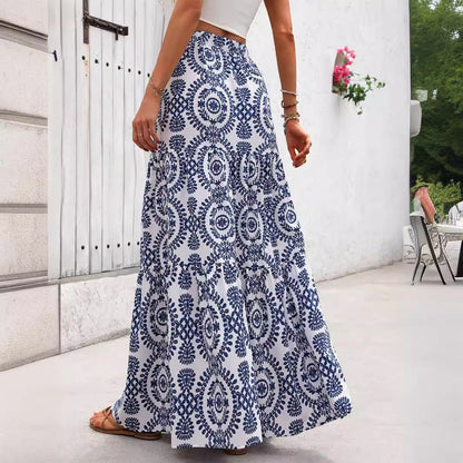 Falda acampanada Isabella Sol con estampado de porcelana azul