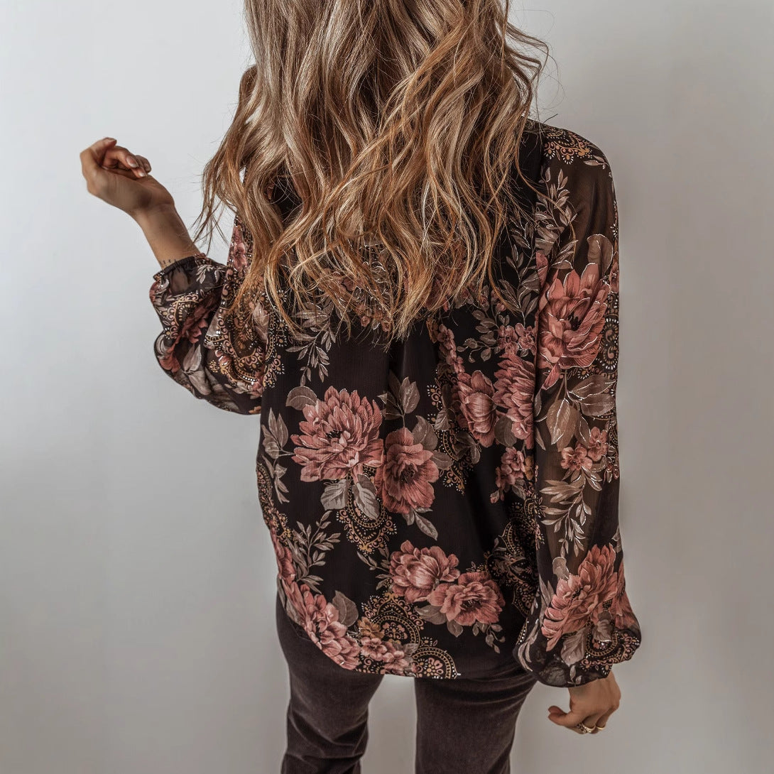 Top de gasa floral con escote en V de Isabella Sol