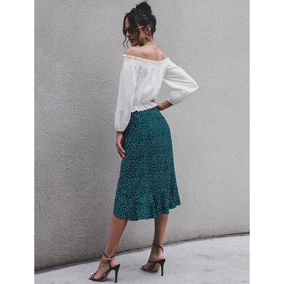 Elegante falda de lunares con volantes de Isabella Sol.