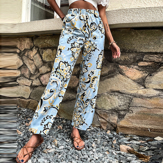 Pantalones rectos con estampado floral de Isabella Sol