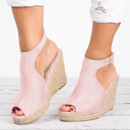 Elegantes sandalias de cuña con plataforma de Isabella Sol
