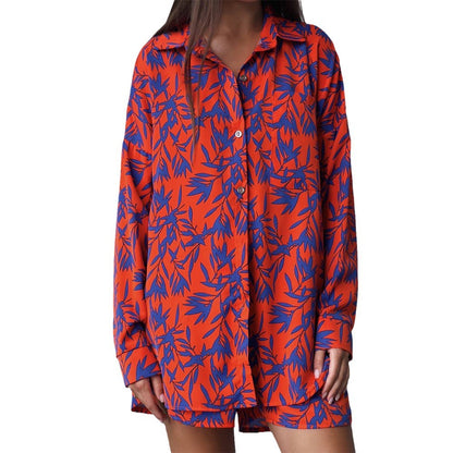 Conjunto de camisa estampada con la vibrante hoja de arce de Isabella Sol