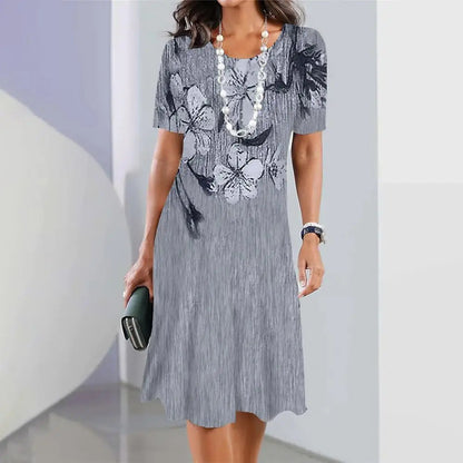 Elegante vestido de verano de tallas grandes de Isabella Sol.