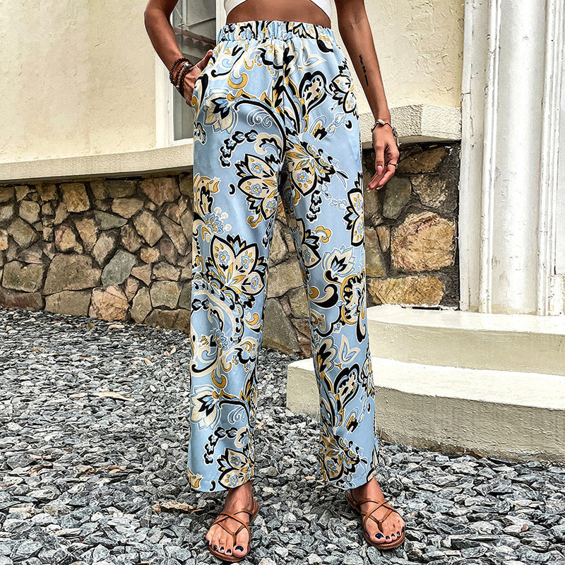 Pantalones rectos con estampado floral de Isabella Sol