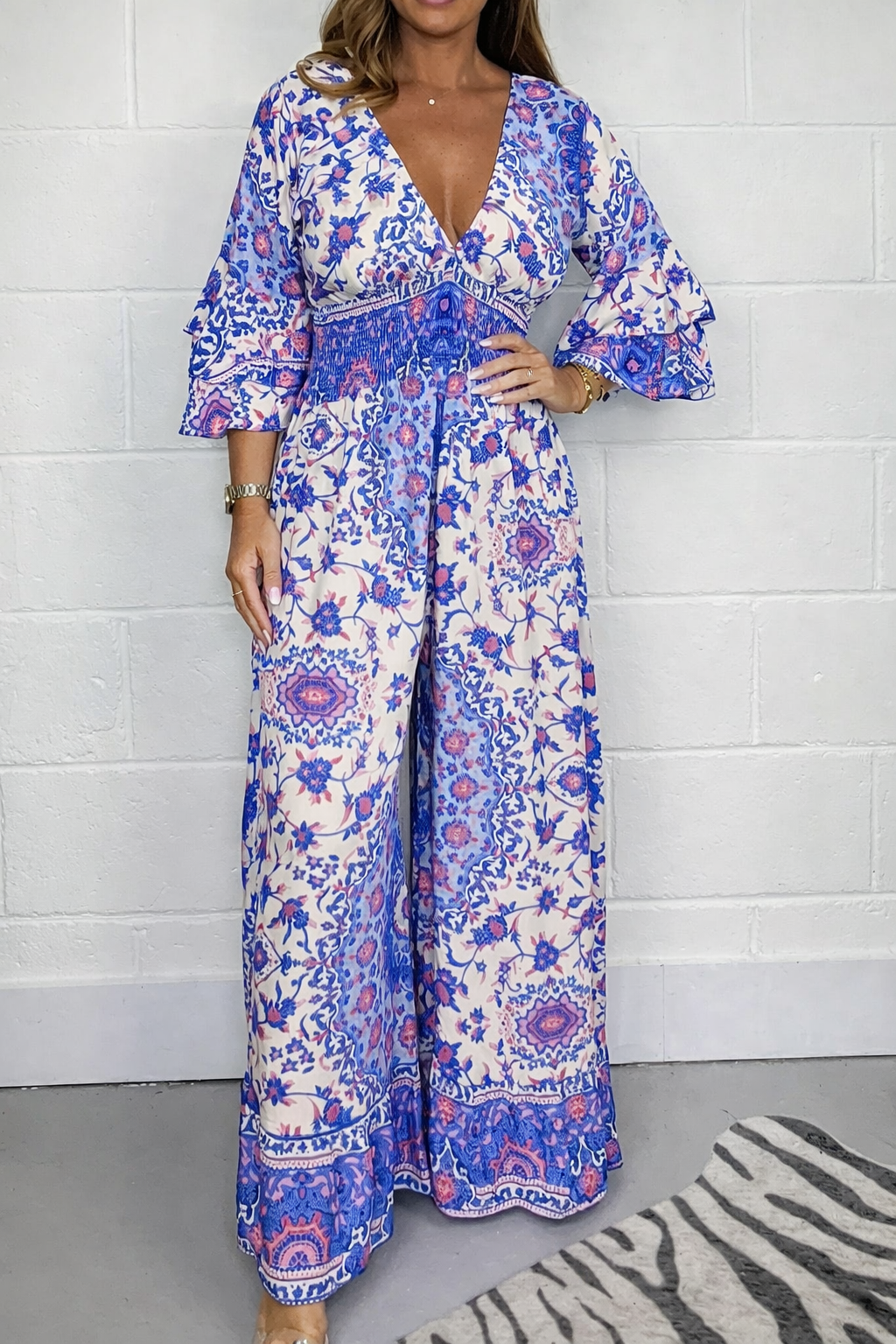 Mono de talla grande con estampado bohemio de Isabella Sol