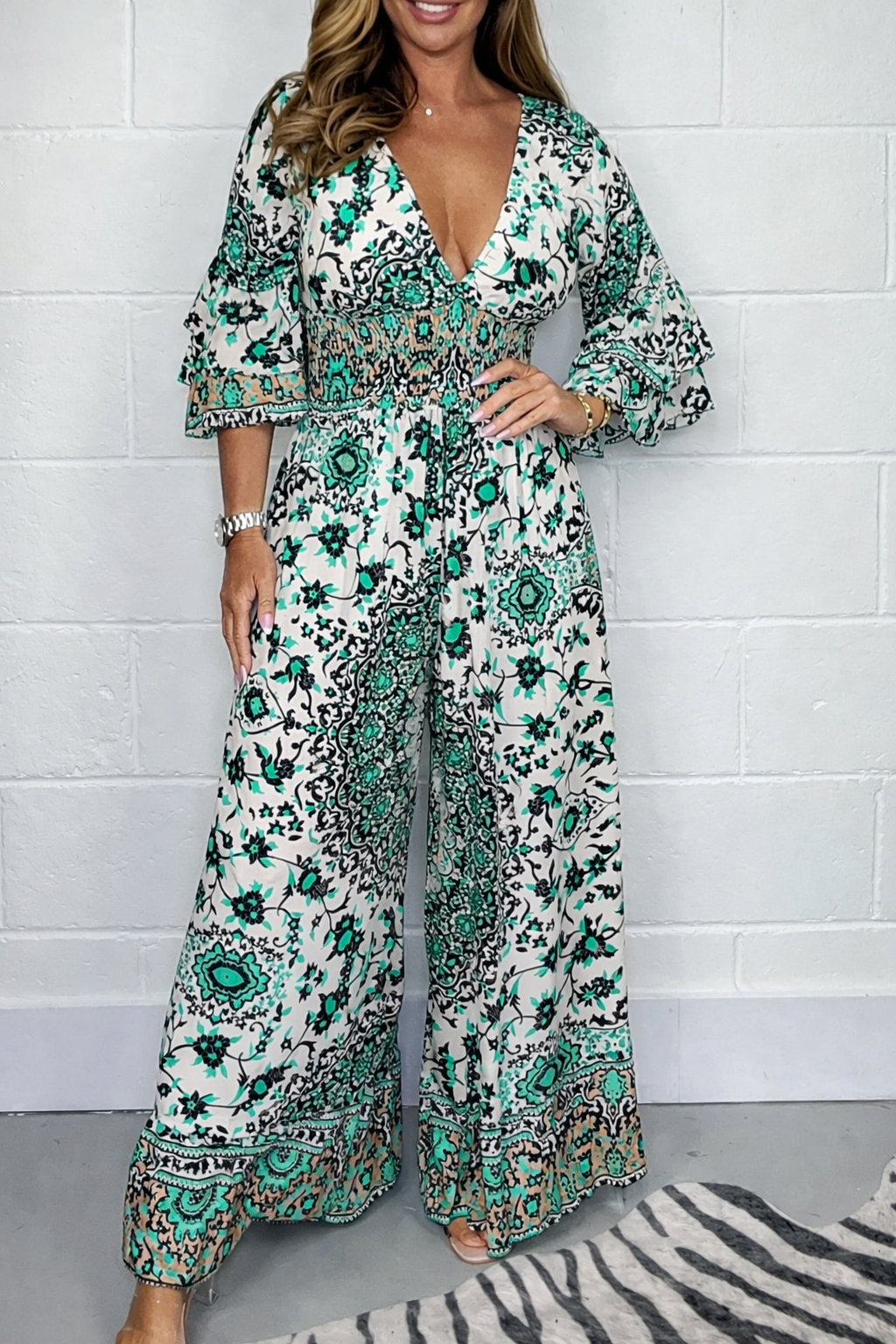 Mono de talla grande con estampado bohemio de Isabella Sol
