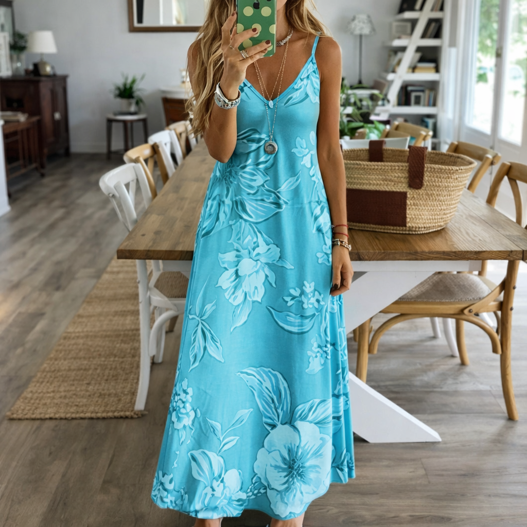 Vestido largo floral escotado de Isabella Sol
