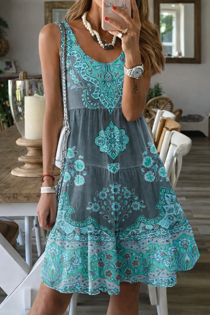 Vestido sin mangas de verano con estampado floral de Isabella Sol
