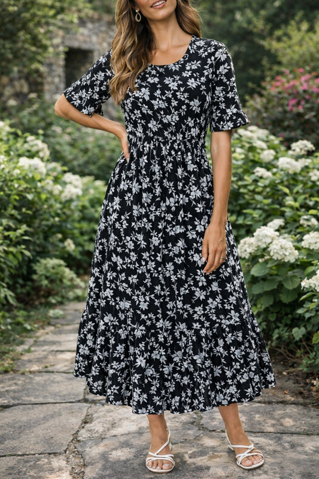Vestido midi floral de verano de Isabella Sol