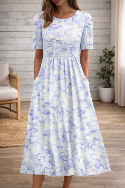 Vestido de cuello redondo con estampado floral de Isabella Sol