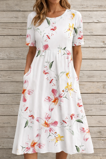 Vestido de verano con escote en V y estampado floral de Isabella Sol