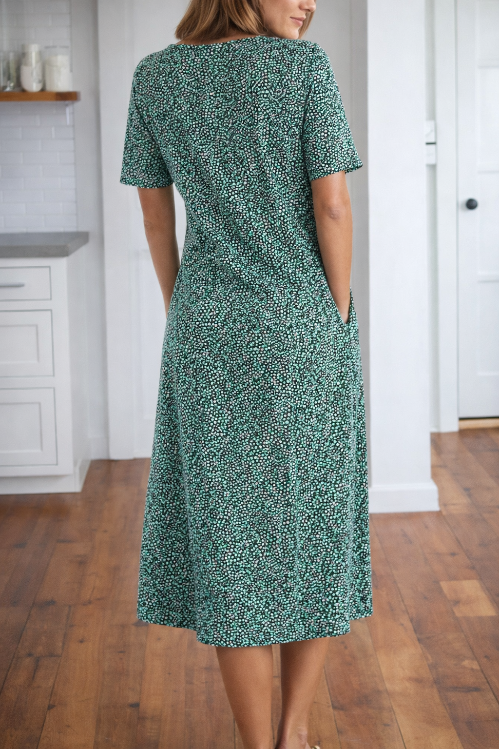 Vestido midi con estampado floral de Isabella Sol