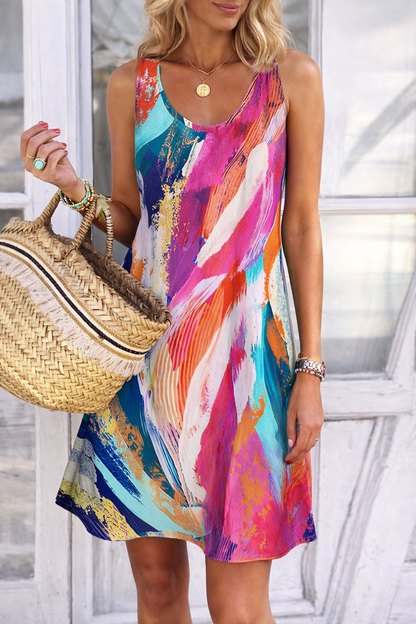 Vestido sin mangas de verano con estampado de grafiti vibrante de Isabella Sol