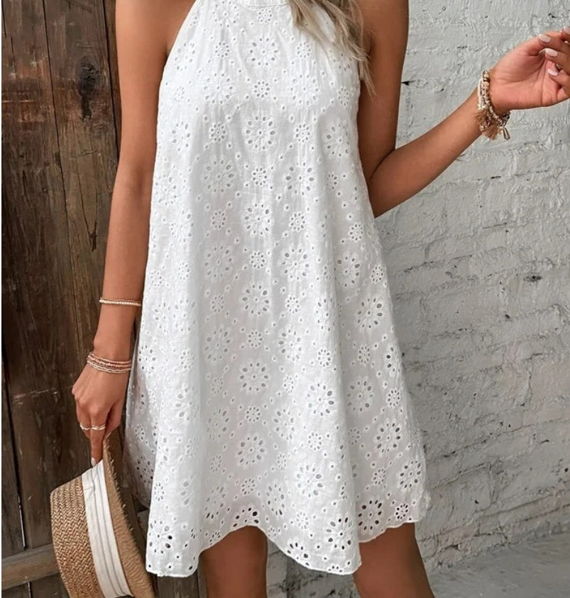 Elegante vestido sin mangas de encaje de Isabella Sol