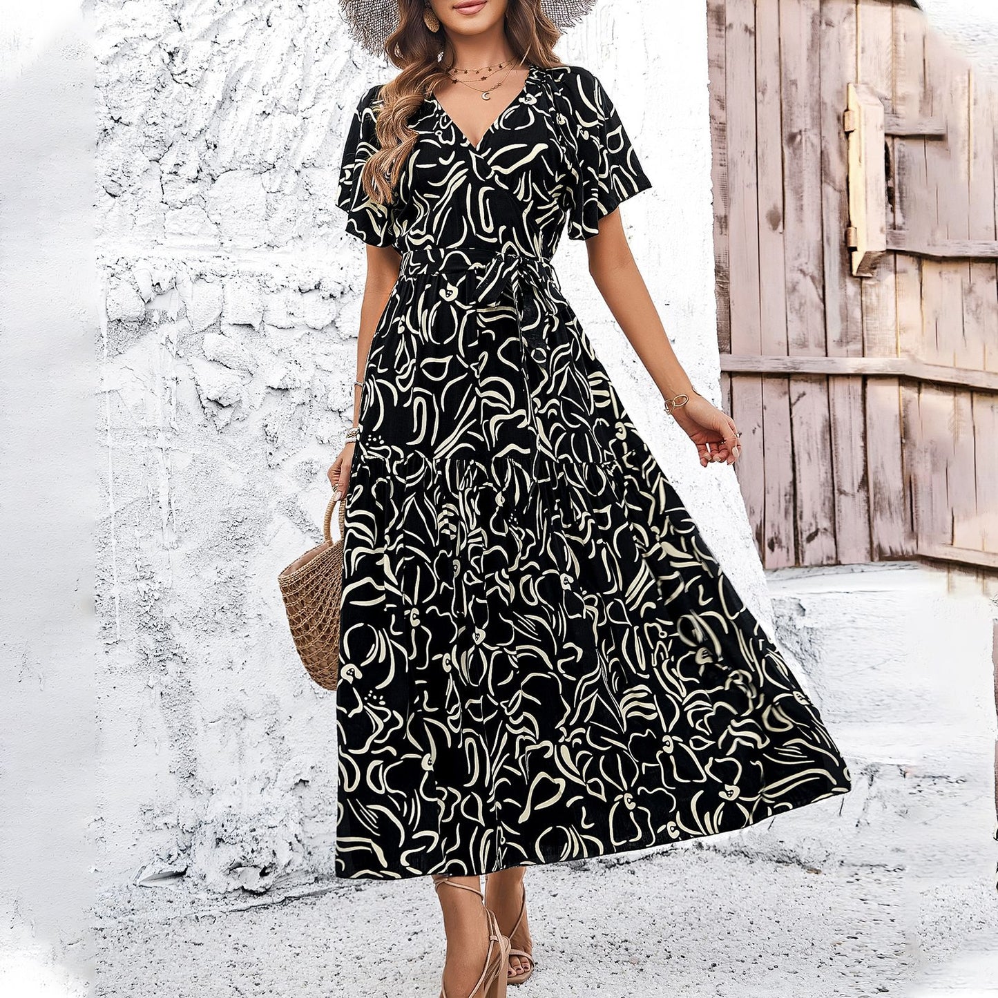 Vestido midi de manga corta con estampado floral de Isabella Sol