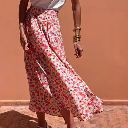 Elegante falda larga floral Isabella Sol para uso diario.