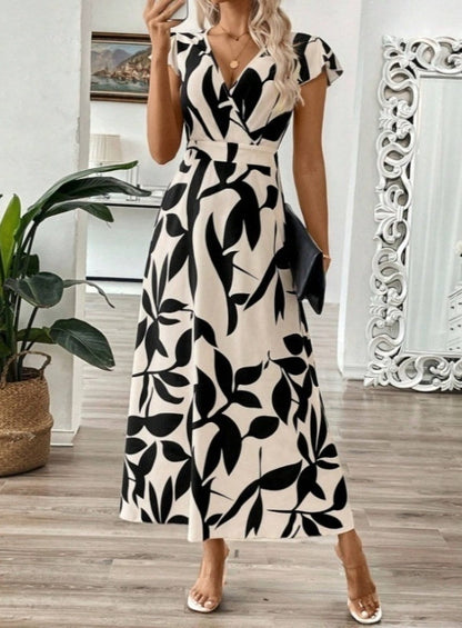 Elegante vestido largo estampado con escote en V de Isabella Sol.