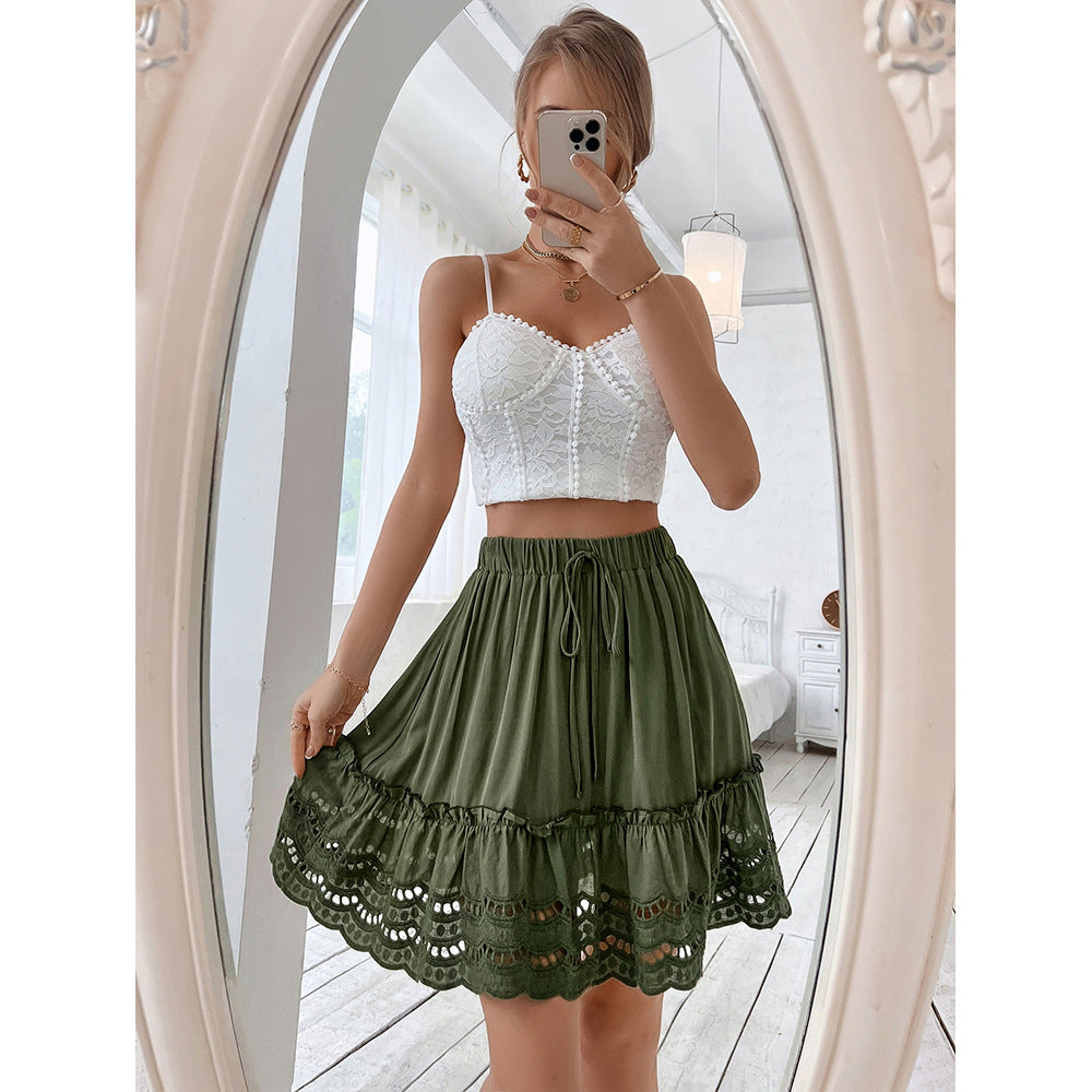 Falda elegante de encaje con retazos de Isabella Sol