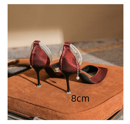 Elegantes sandalias de tacón de aguja con hebilla de Isabella Sol