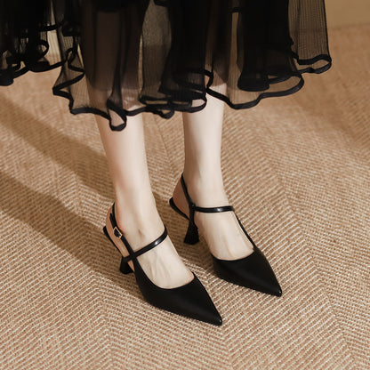 Elegantes sandalias de tacón alto con punta afilada de Isabella Sol
