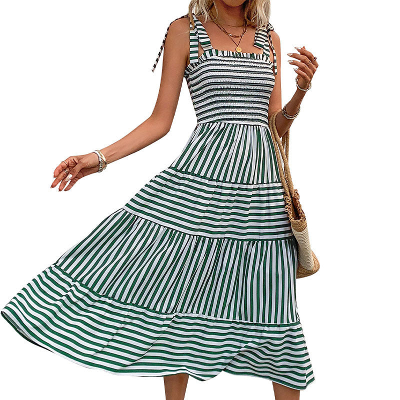 Vestido midi de verano a rayas de Isabella Sol