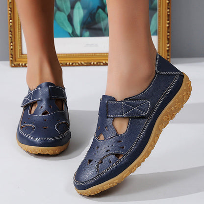 Sandalias planas cómodas con diseño calado de Isabella Sol