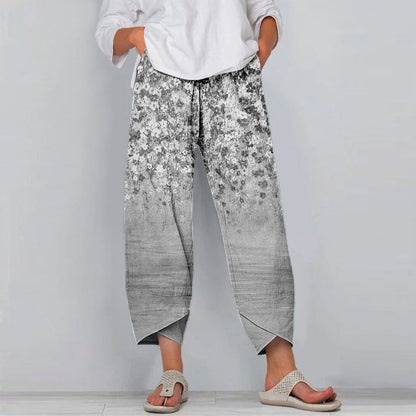 Pantalones casuales con estampado floral inspirados en Pinterest, de Isabella Sol.
