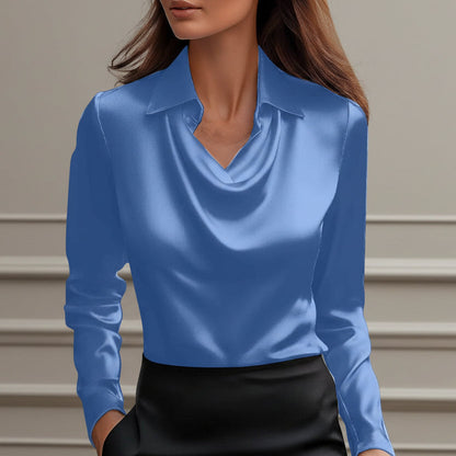 Elegante top de satén con cuello acampanado de Isabella Sol.