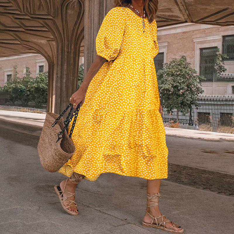 Vestido midi de verano con estampado floral de Isabella Sol