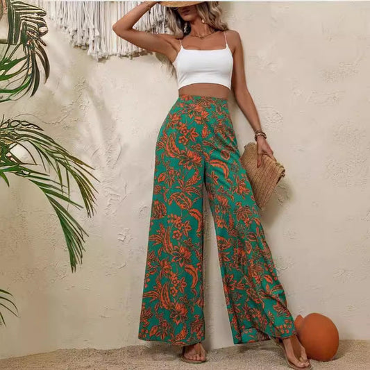 Elegantes pantalones anchos con estampado floral de Isabella Sol.