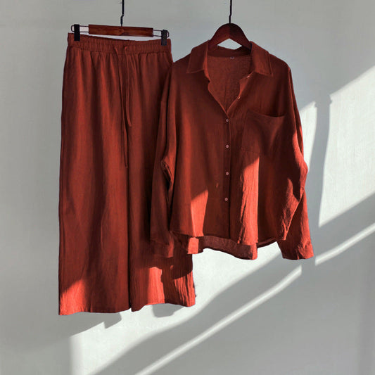 Conjunto relajado de algodón y lino de Isabella Sol.